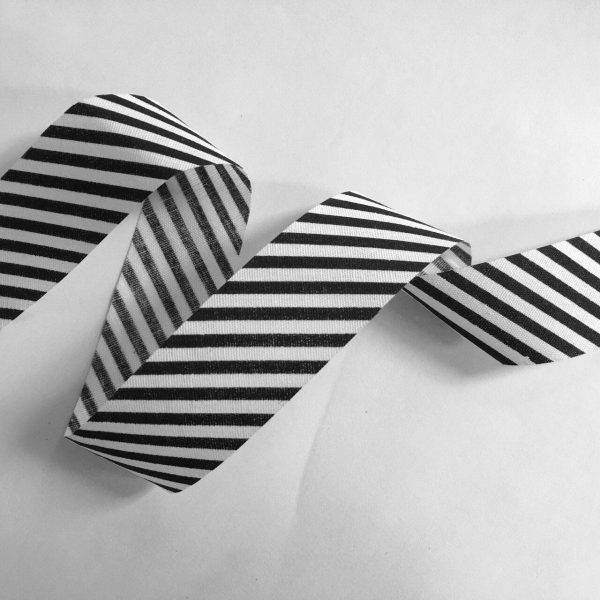 1  Black White Stripe Flat Bias Tape 145 YD Cheap