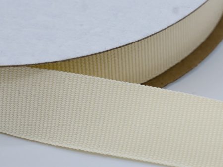 NEW!  5 8  Cream Grosgrain Ribbon (Made in the USA) For Sale